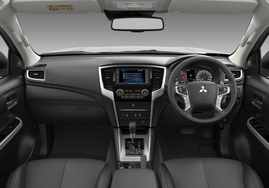 Торпедо Mitsubishi Triton Double Cab 2018 года  (TH) (фото 16 из 28)